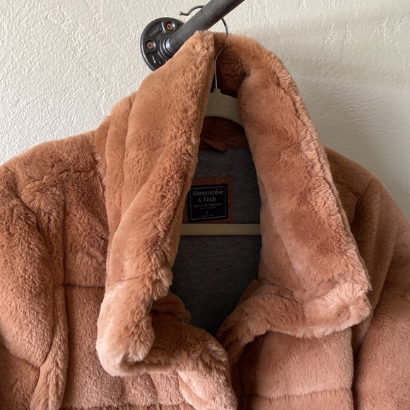 Abercrombie Fitch Jackets Coats Abercrombie Fitch Faux Fur Puffer Jacket Poshmark